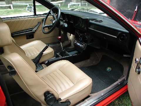 Alfa Romeo Alfetta 16 Alfa Romeo Alfetta 16